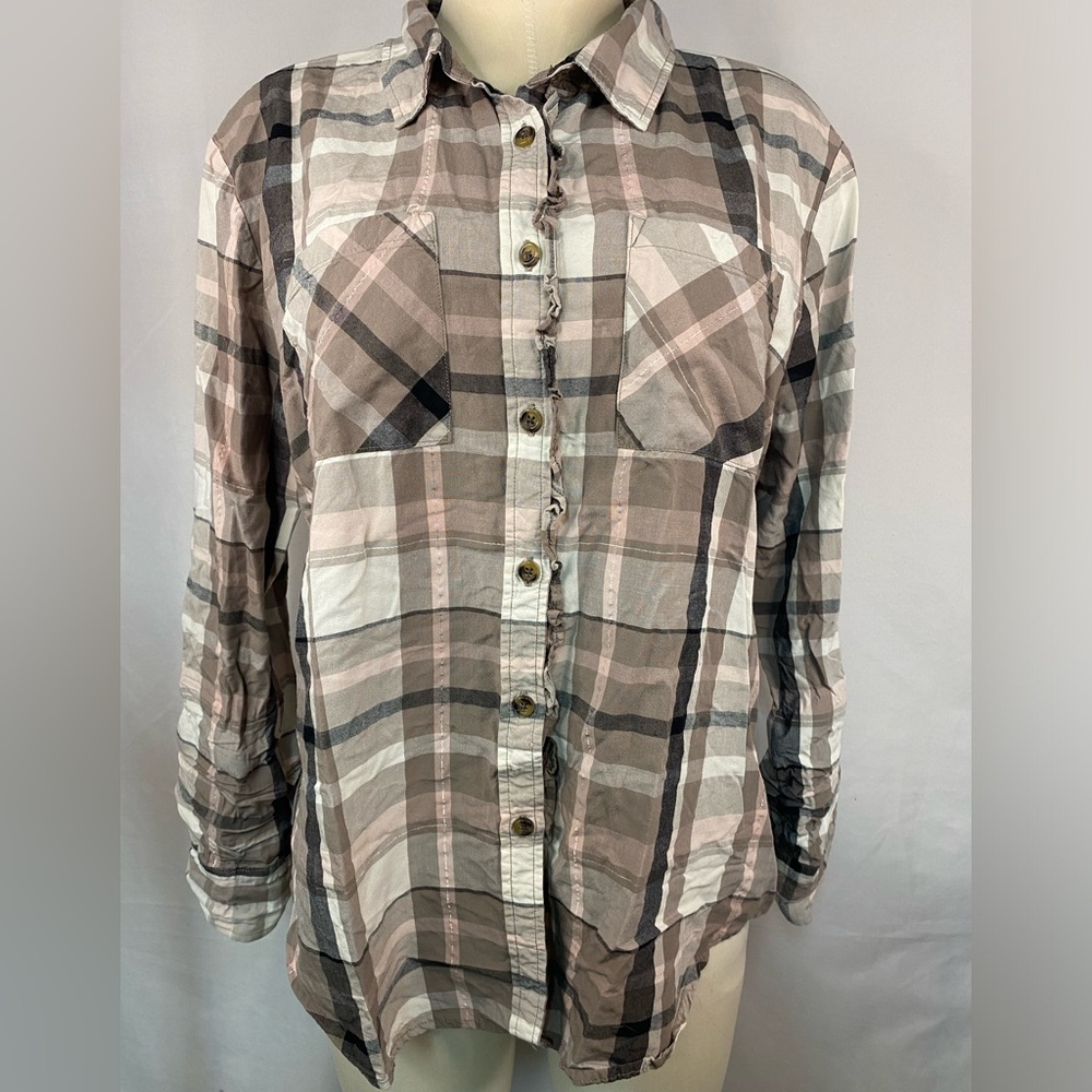 Shayanne Long Sleeve Button Up Western Blouse Women’s Large